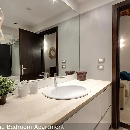 Calzaiuoli Apartments By Mamo Florence Room photo